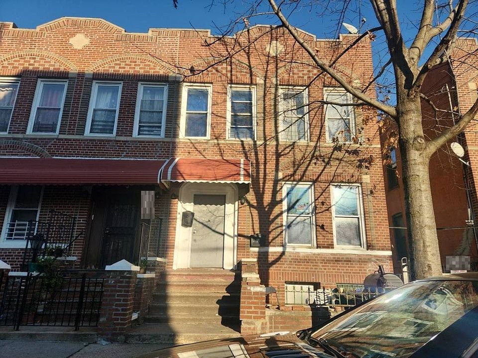 1st image of 677 Essex St