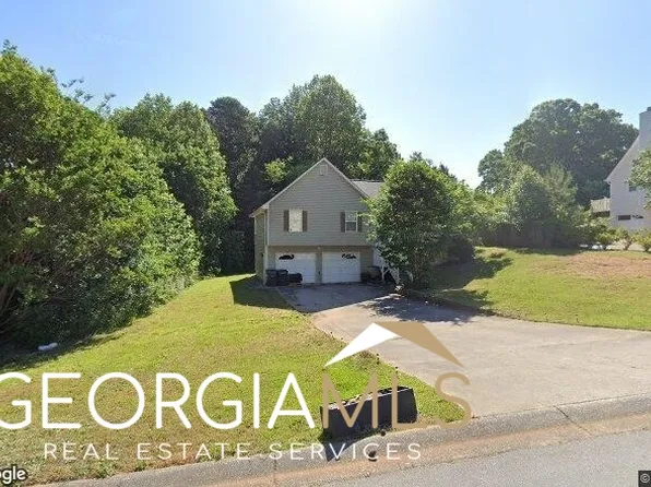 80 Misty Lea Dr, Dallas, GA 30132