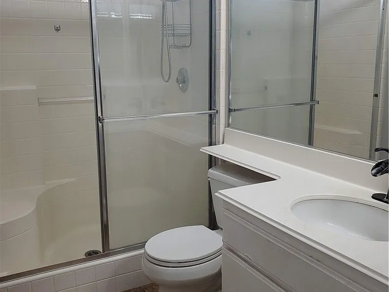 43435 Tylman St — Photo 16