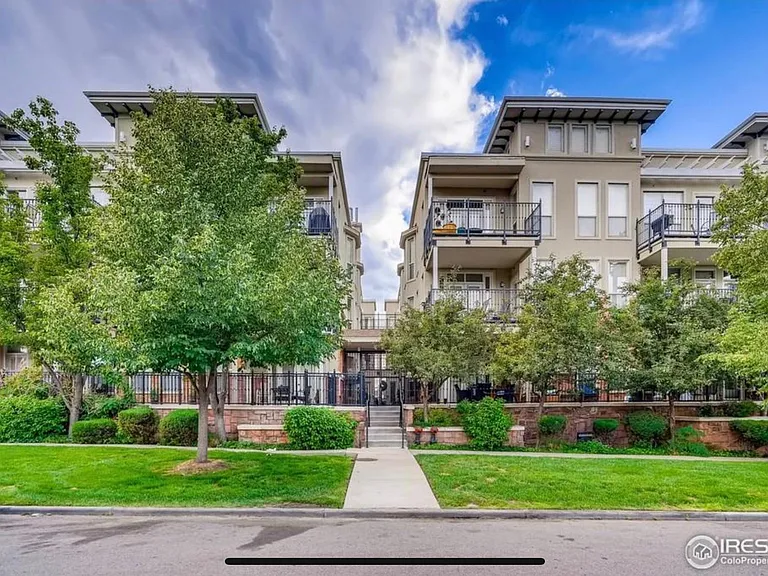 1521 Vine St #106 — Photo 14