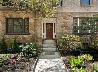 1 Regent Cir #3, Brookline, MA 02445