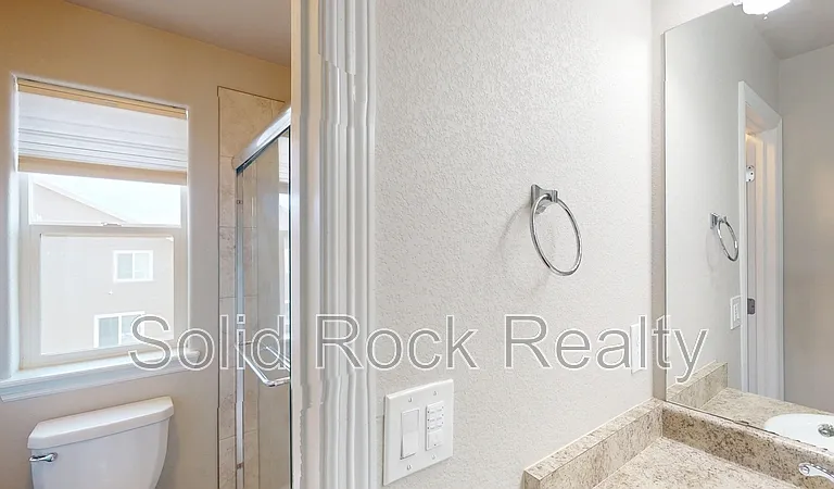 5323 Pabst Dr — Photo 9