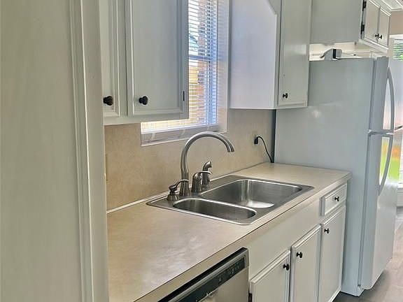 2nd image of 3318 Bliss Meadows Dr
