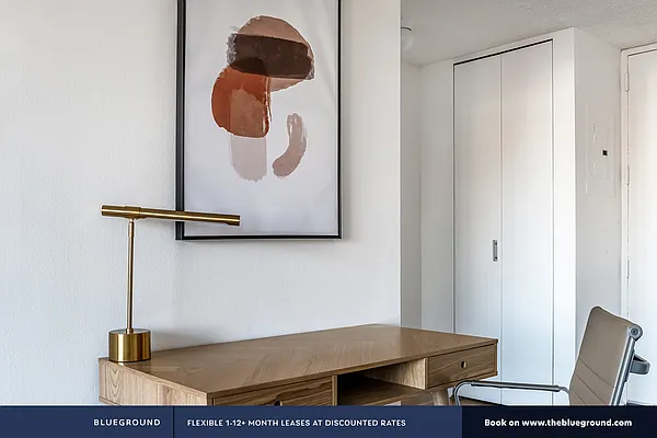 Rented by The Blueground | media 19