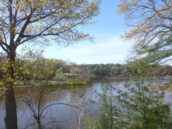 227 Canyon Rd, Wisconsin Dells, WI 53965