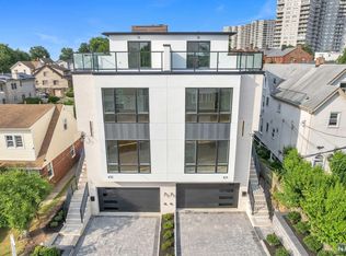 433 Catherine St, Fort Lee, NJ 07024