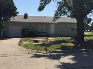 1220 19th St, Woodward, OK 73801