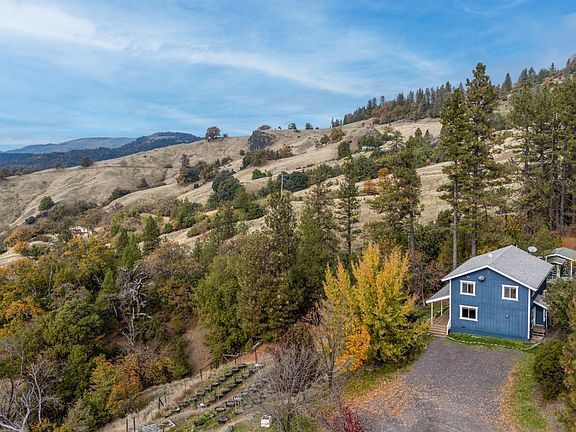 2nd image of 4000 Spy Rock Road