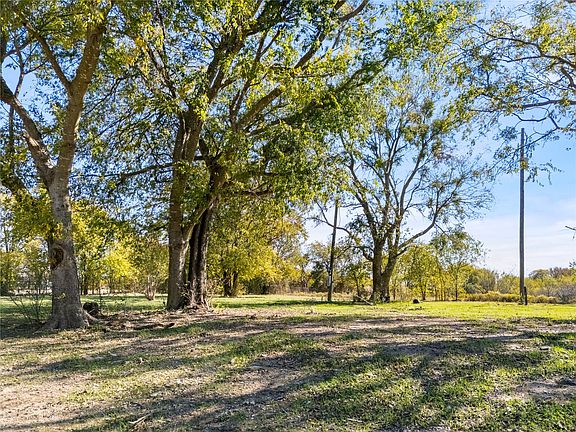 5th image of 1 7561 Fm 106 Rd #339