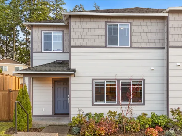 1116 Swan Loop, Dupont, WA 98327