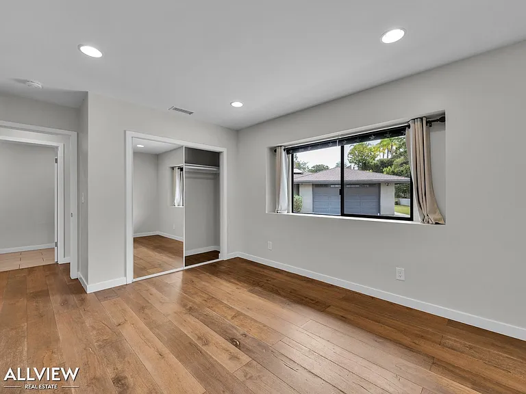 16216 Orchard Bend Rd — Photo 38