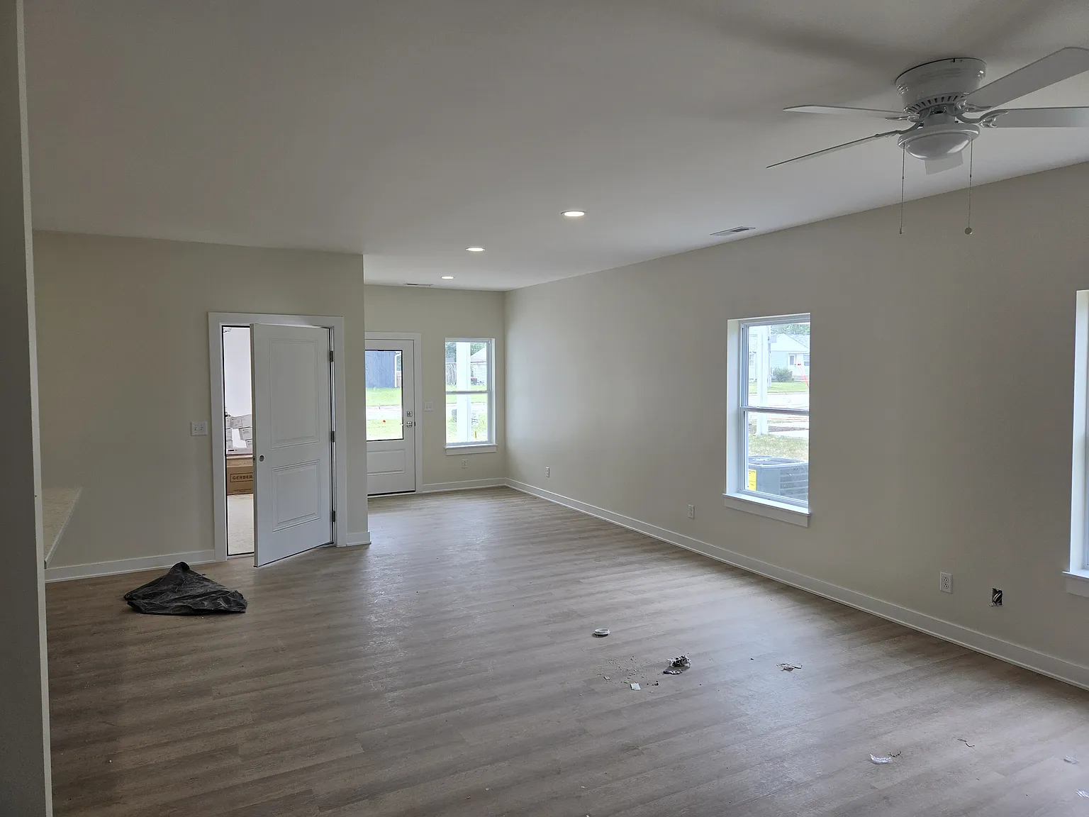 2 bed, 1288 sqft, $1,675 — Photo 4