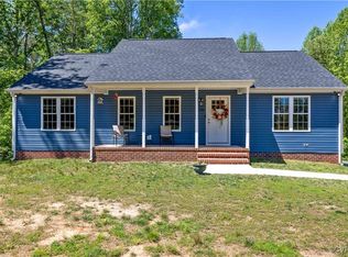 124 Vogel Rd, Cumberland, VA 23040