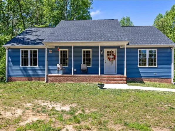 124 Vogel Rd, Cumberland, VA 23040