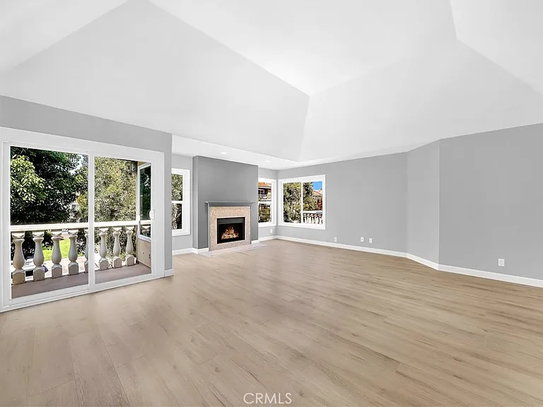 6082 Eaglecrest Dr — Photo 19