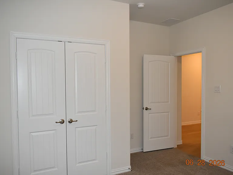 3321 Riverlawn Dr — Photo 16