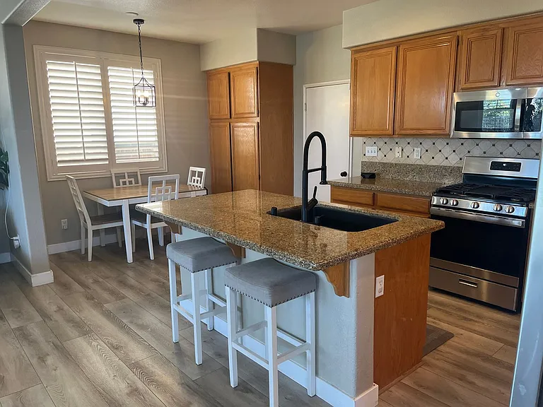 32985 Novara Ct — Photo 10