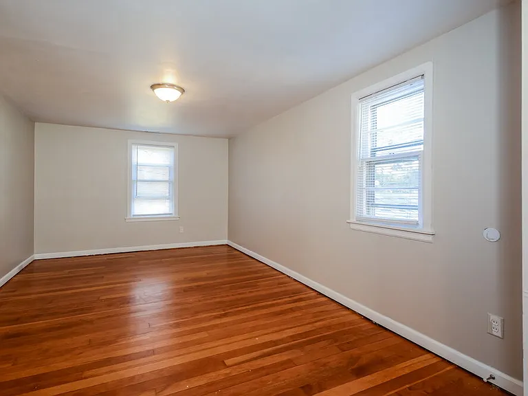 765 Boone St — Photo 19
