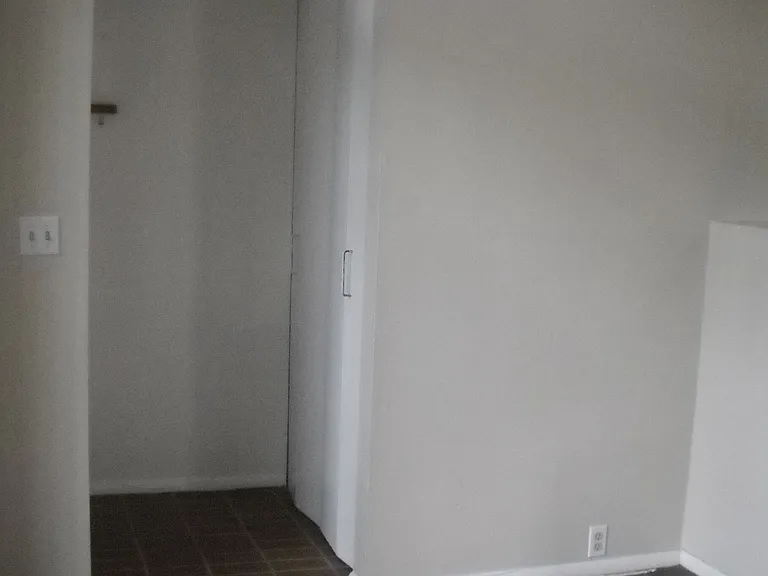 344 4th St NE #344 — Photo 2