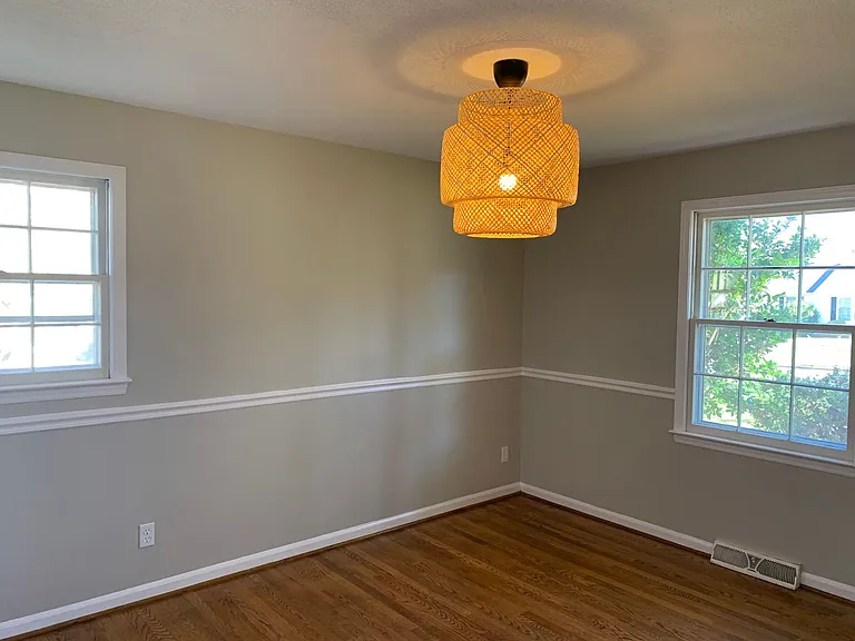 5303 Ainsworth Dr — Photo 10
