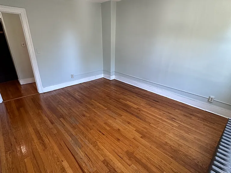 77 Hanmer St #3W — Photo 13