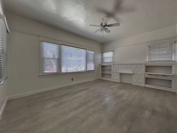 3rd image of 468 Gaviota Ave #2