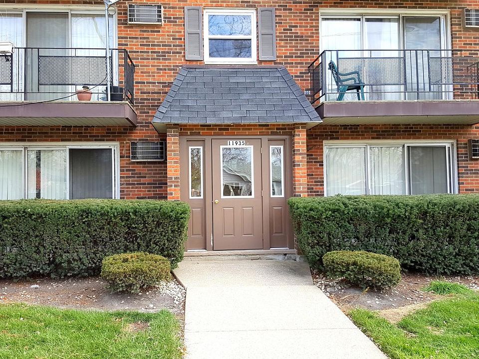 1st image of 11935 S Hamlin Ave APT 3B