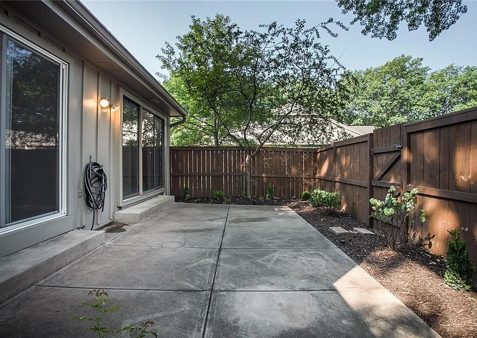 12854 Cambridge Ter, Leawood, KS 66209 Zillow