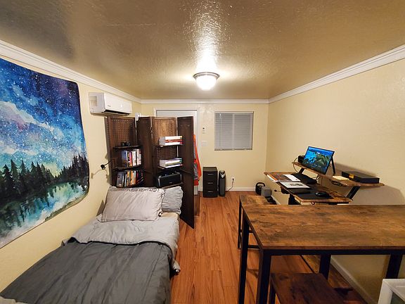3rd image of 215 Vassar St