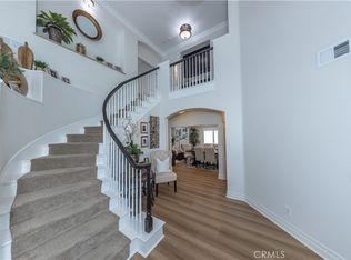 968 S Creekview Ln, Anaheim, CA 92808