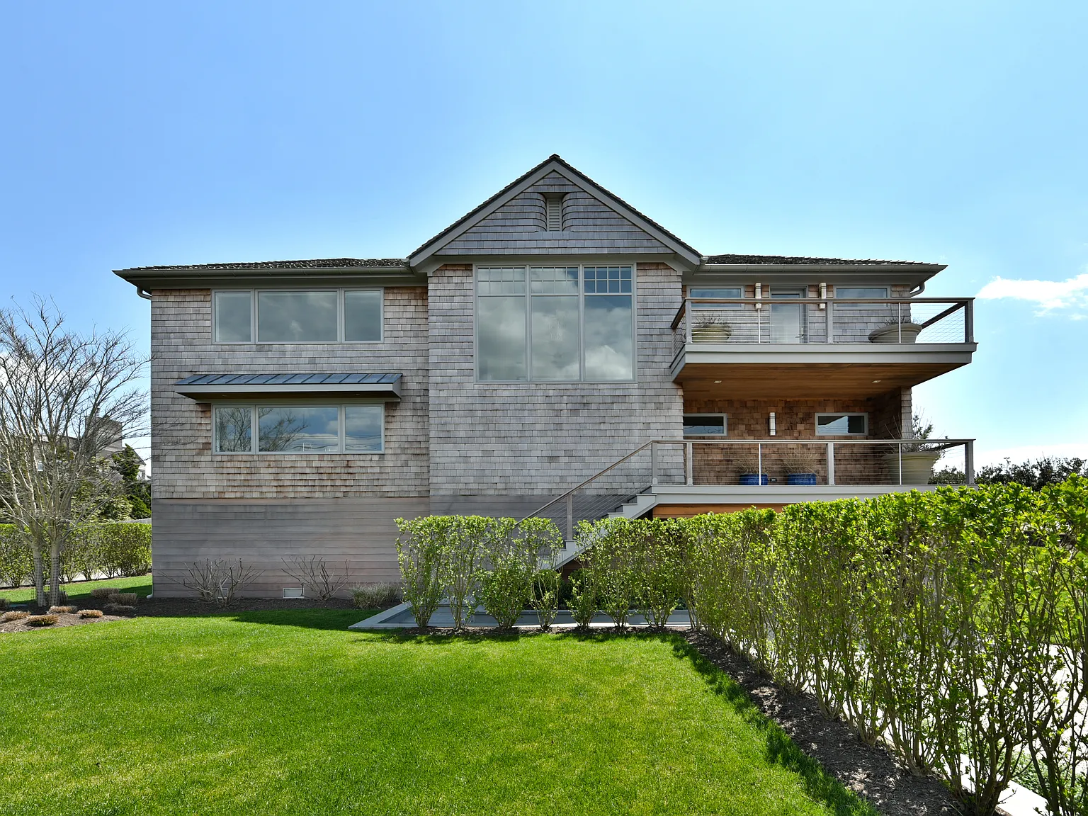 Oceanfront Sanctury — Photo 2