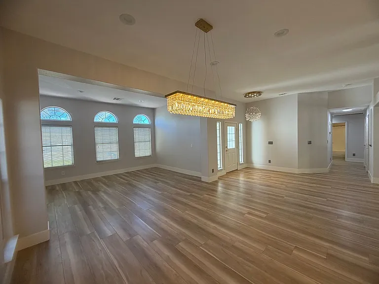 5004 Elm Grove Dr — Photo 10