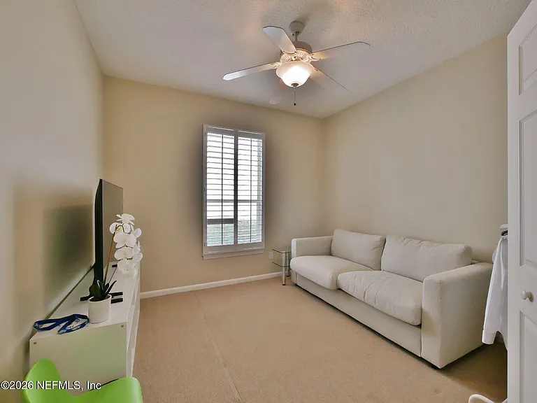 141 Deer Cove Dr — Photo 19
