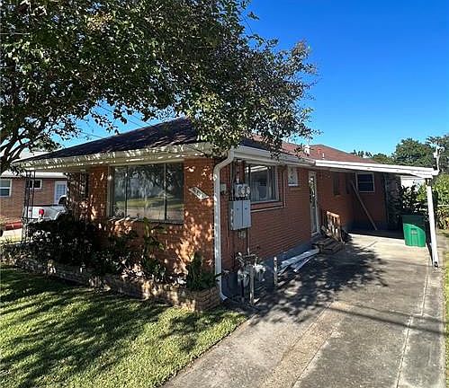 2nd image of 501 Carnation Ave