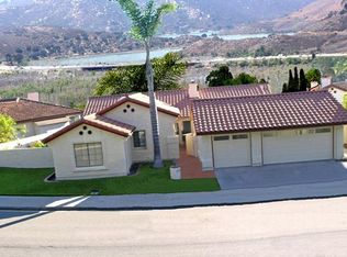 1023 Inspiration Ln, Escondido, CA 92025