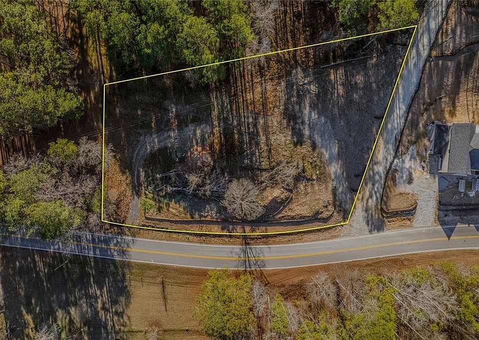 1st image of 1565 Whitley Rd