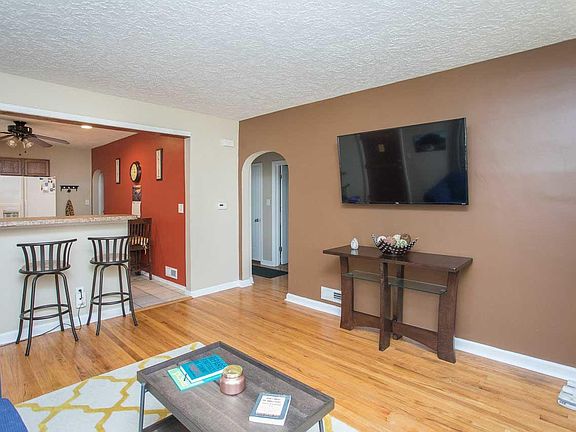 4th image of 2615 Avenue C
