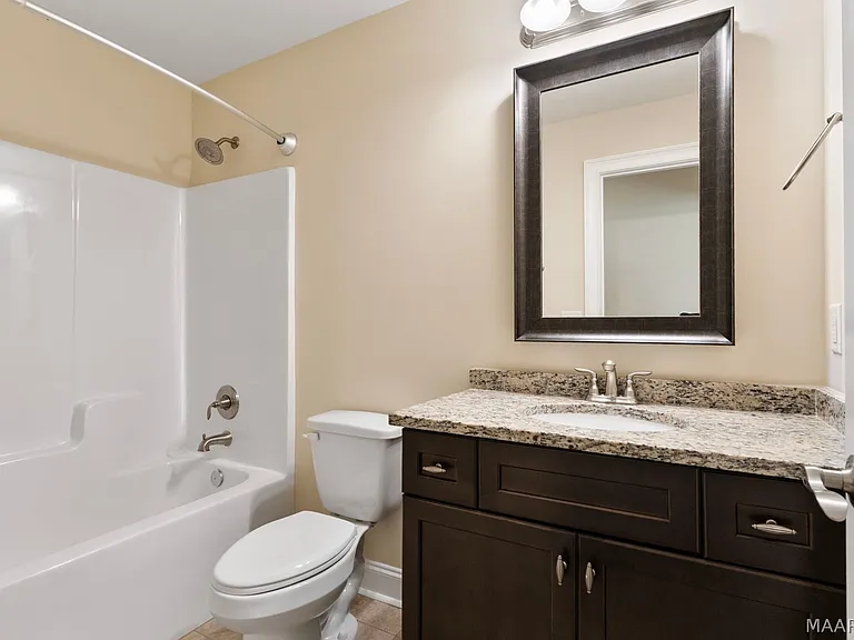 1005 Allison Dr — Photo 31