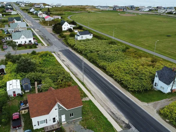 51 2nd St, Glace Bay, NS B1A 4E7