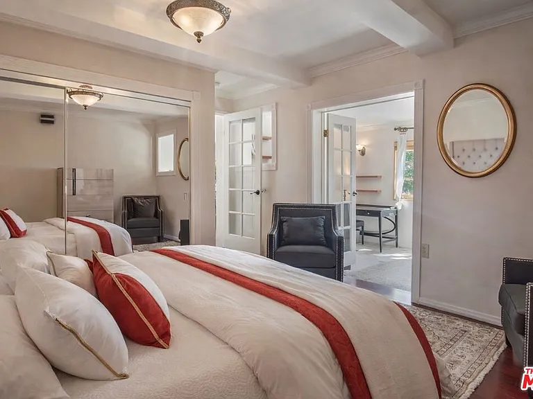 8298 Presson Pl — Photo 9