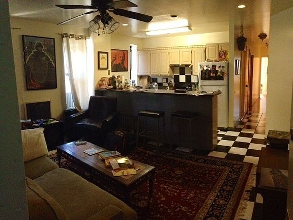 4th image of 426 E 115th St APT 1B