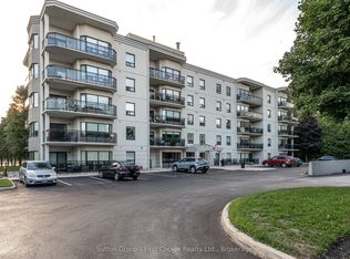 160 Romeo St S #206, Stratford, ON N5A4S9