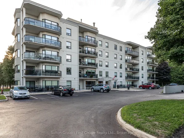 160 Romeo St S #206, Stratford, ON N5A 4S9