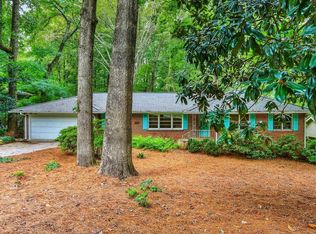 998 Vistavia Cir, Decatur, GA 30033