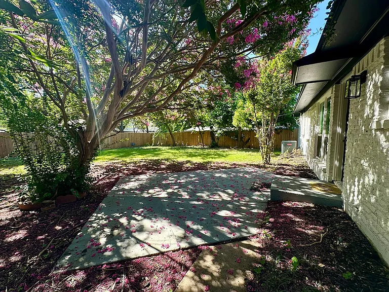 509 Dover Dr — Photo 32