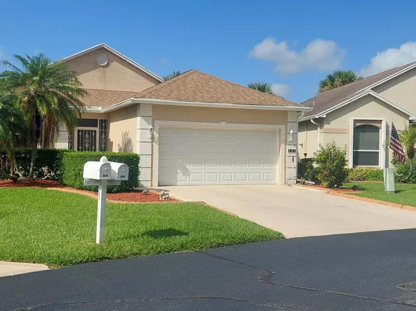 521 NW Galatone Court, Port St Lucie, FL 34986