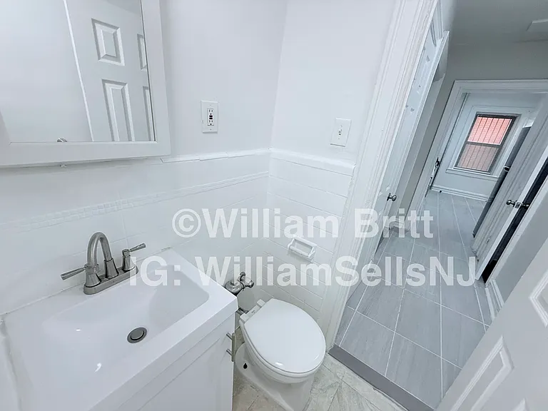164 Sterling Ave #164 — Photo 10