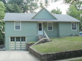 711 S Moore St, Algona, IA 50511