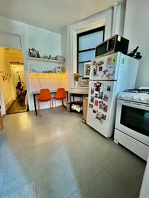 Rented by SIMPLR | media 4
