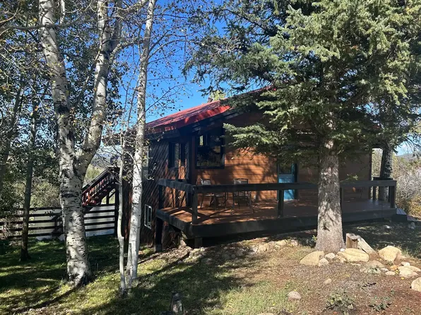 150 Hillside Dr, Steamboat Springs, CO 80487